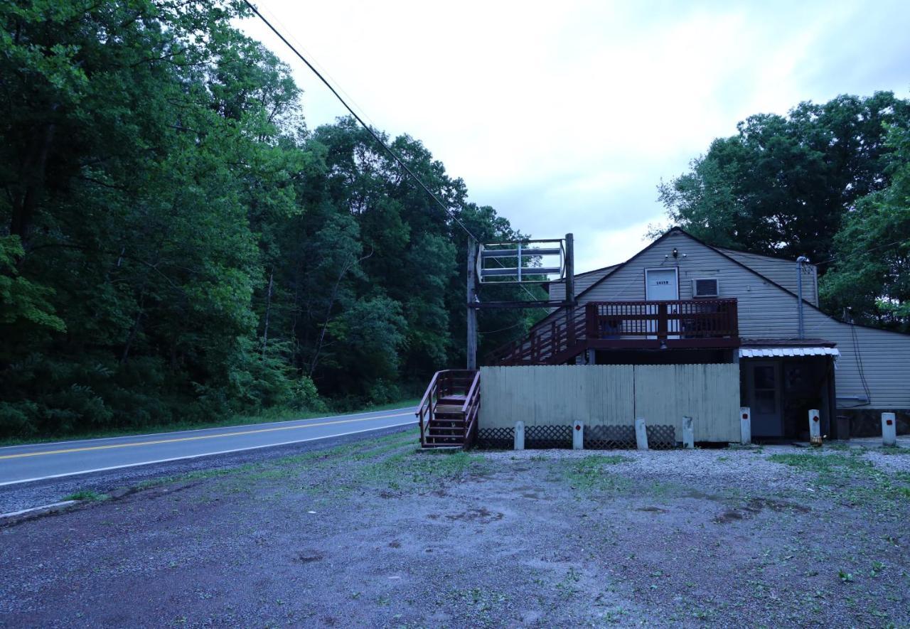 3-Bedroom Apt. Ideal Location Near New River Gorge Fayetteville Bagian luar foto